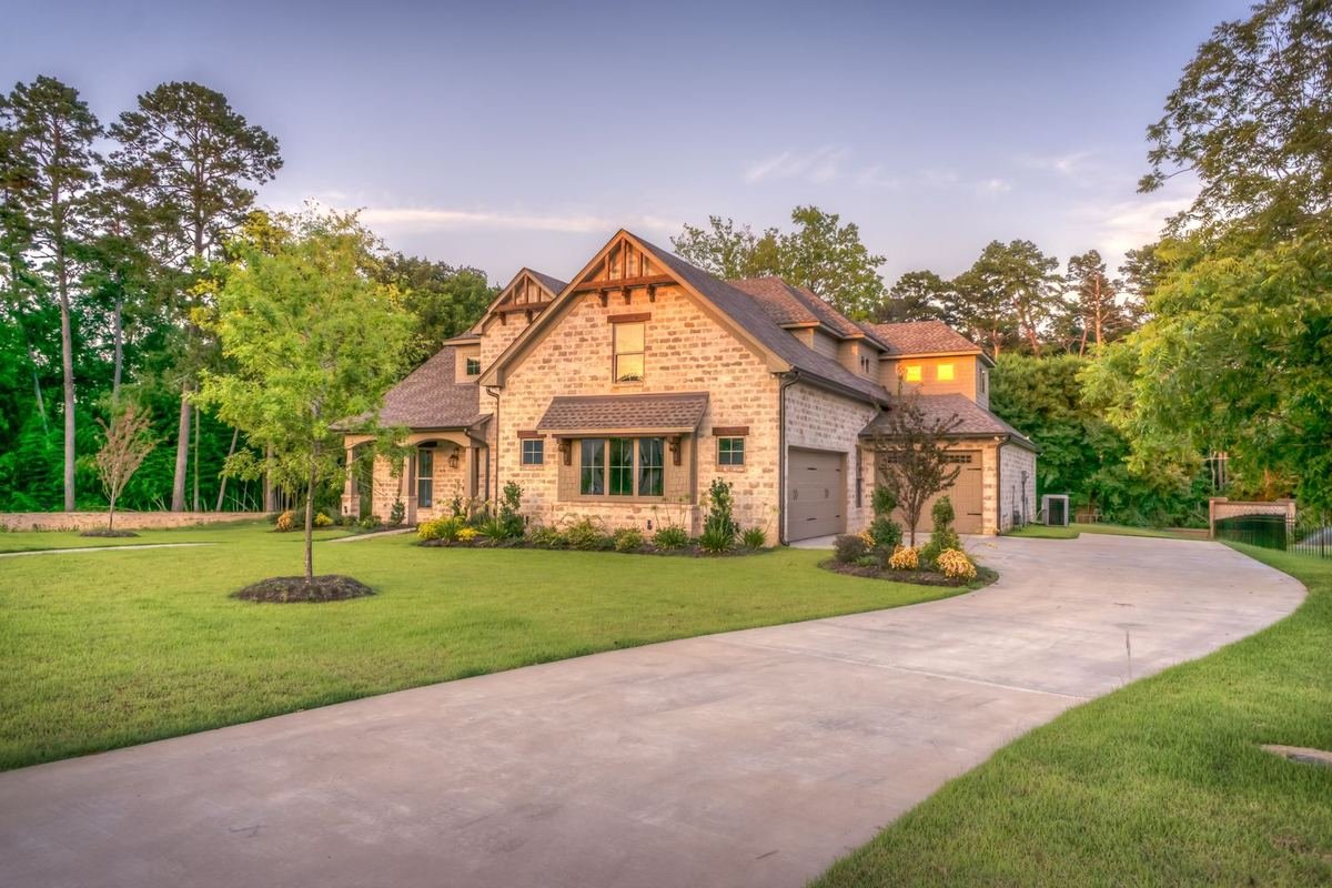 Protecting Your Garage Door From Texas Storms & Hail